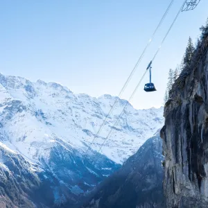 Zažijte léto ve Švýcarsku: Nejstrmější lanovkou na Schilthorn a nejstrmější zubačkou na Pilatus 