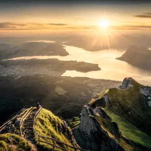 Zažijte léto ve Švýcarsku: Nejstrmější lanovkou na Schilthorn a nejstrmější zubačkou na Pilatus 